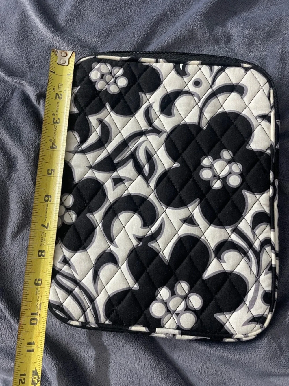 Vera Bradley Black & White Geometric Quilted Tablet Zip Pouch